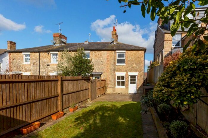 2 Bedroom Cottage To Rent In Quakers Hall Lane, Sevenoaks TN13
