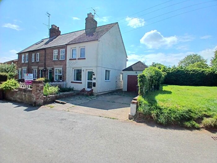 3 Bedroom Property To Rent In Froghall Lane, Walkern, Stevenage, SG2