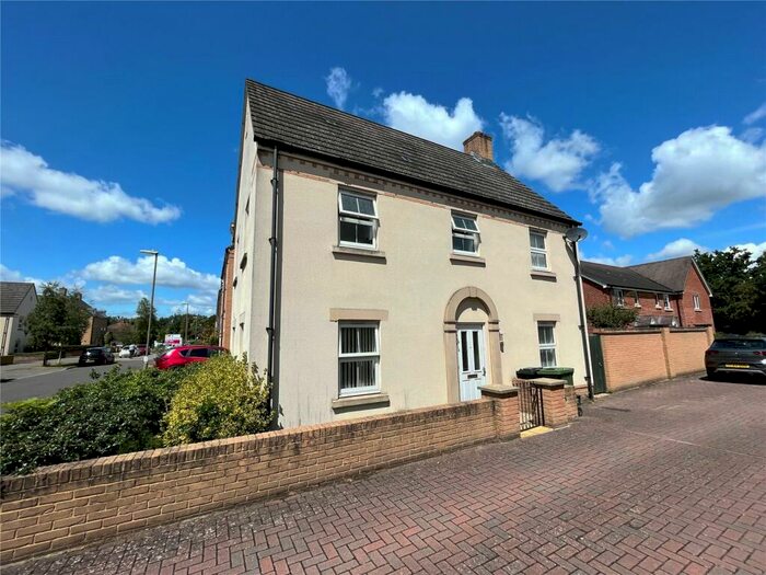 3 Bedroom Detached House To Rent In Tinning Way, Eastleigh, Hampshire, SO50