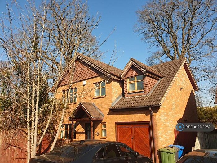 4 Bedroom Detached House To Rent In Priors Way, Maidenhead, SL6