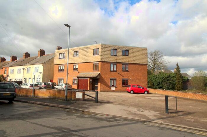 1 Bedroom Flat To Rent In Bank Terrace, Barwell, Leicester, Leicestershire, LE9