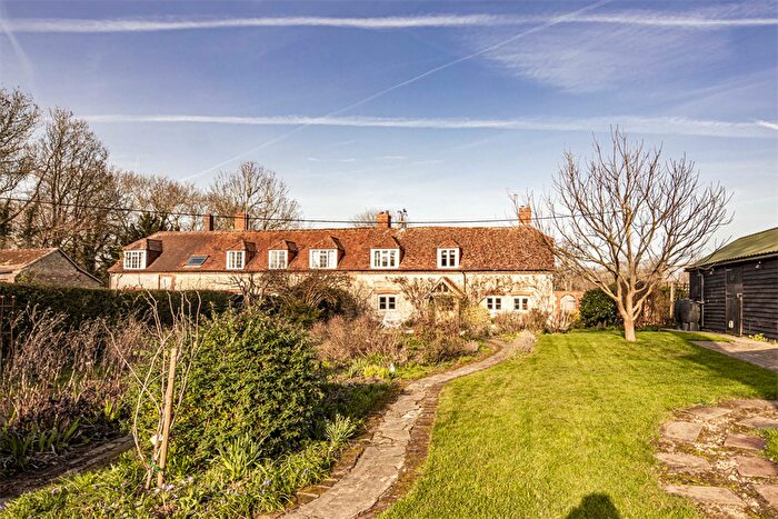 5 Bedroom Cottage For Sale In Barn Cottage, Shillingford, OX10