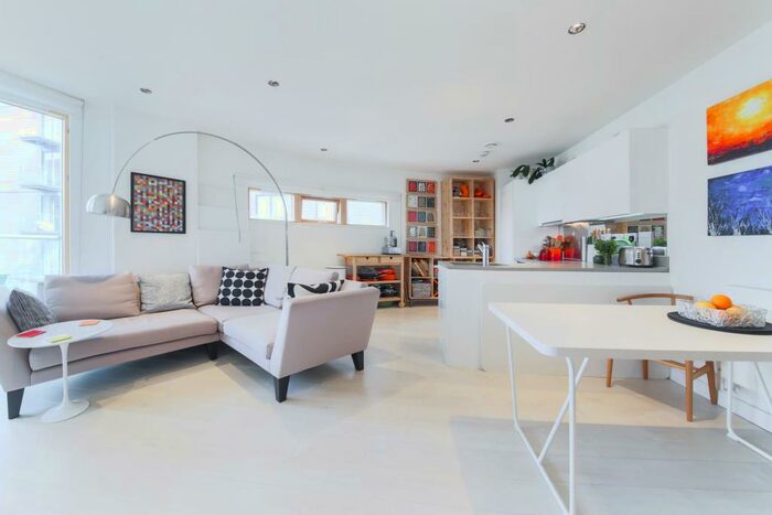 1 Bedroom Apartment To Rent In Binnacle House, Wapping Lane, London, E1W