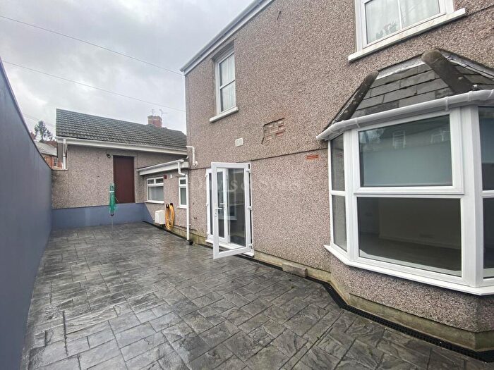 1 Bedroom Flat To Rent In Caerleon Road, Newport, Newport., NP19