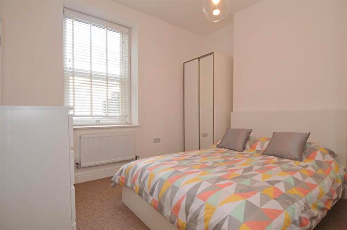 1 Bedroom Flat To Rent In Addison Road, Flat, Plymouth, PL4