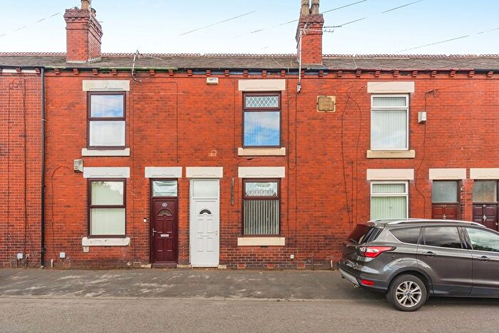 2 Bedroom Terraced House For Sale In Higher Bents Lane, Bredbury, Stockport, Greater Manchester, SK6