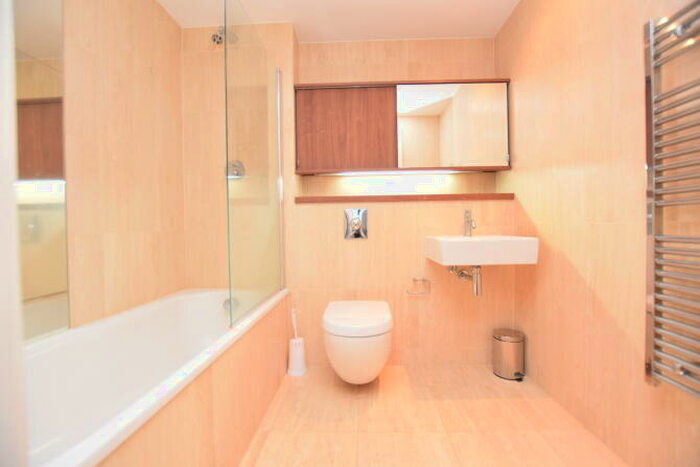 2 Bedroom Apartment To Rent In City Lofts, St. Pauls Square, Sheffield, S1