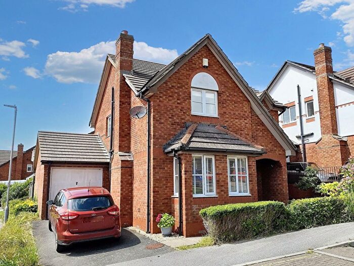 4 Bedroom Detached House For Sale In Penmere Drive, Pentire, TR7