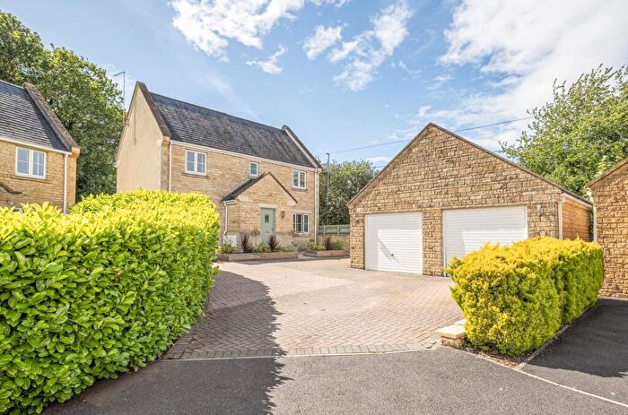 4 Bedroom Detached House For Sale In Blossom Drive, Corsham, SN13