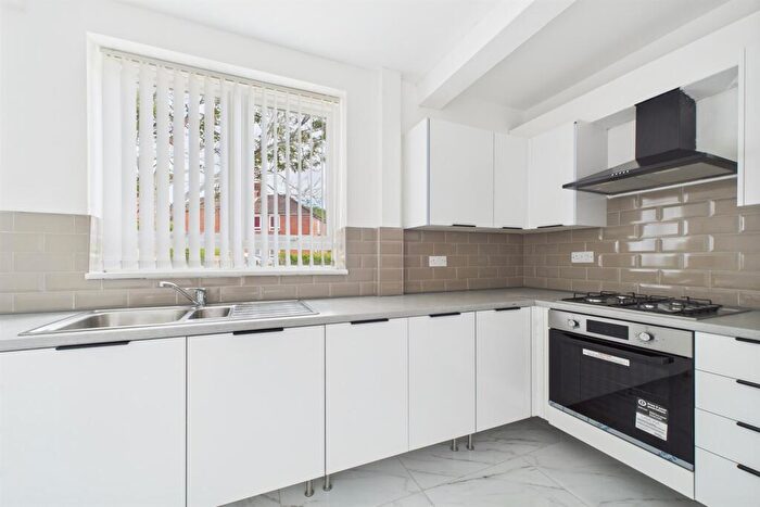 3 Bedroom Semi-Detached House To Rent In Aubone Avenue, Newcastle Upon Tyne, NE15