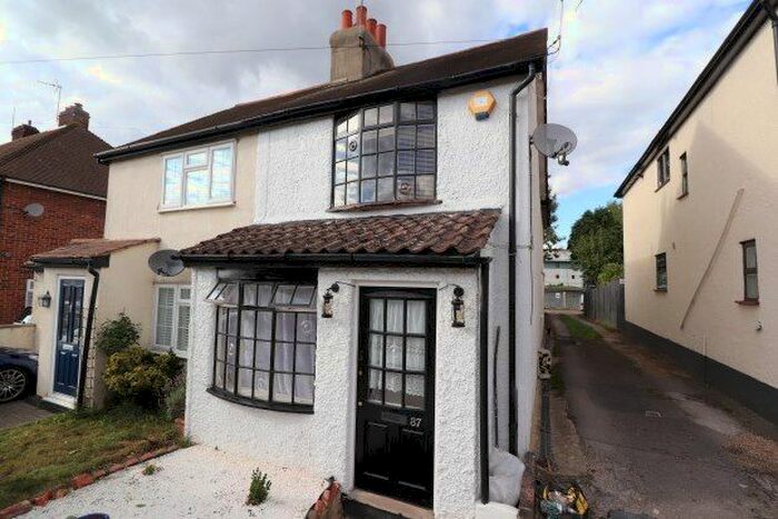 2 Bedroom Property To Rent In Cromwell Road, Brentwood CM14