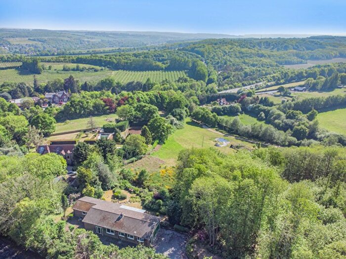 4 Bedroom Bungalow For Sale In Palmars Cross Hill, Rough Common, Canterbury, Kent, CT2