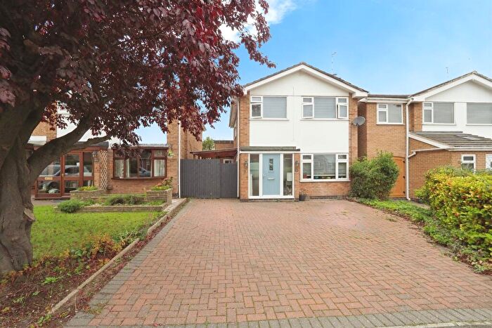 3 Bedroom Detached House For Sale In Thirlmere Drive, Loughborough, LE11