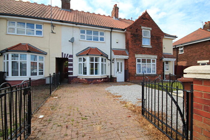 2 Bedroom Terraced House To Rent In Th Avenue, Hull, East Riding Of Yorkshire, HU6