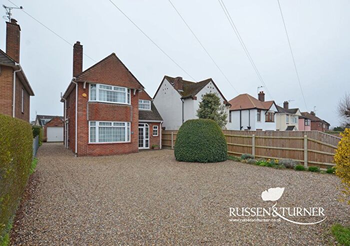 4 Bedroom Detached House For Sale In Wootton Road, King's Lynn, PE30