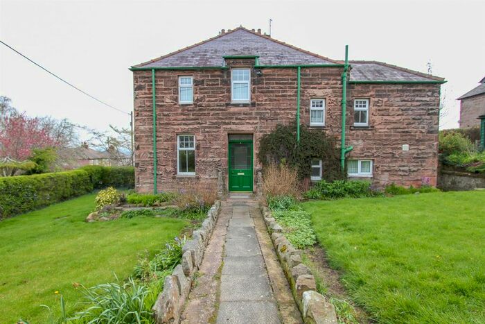 3 Bedroom Property To Rent In Tankerville Terrace, Wooler, NE71
