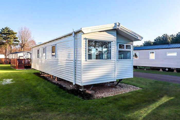 3 Bedroom Caravan For Sale In Wells-Next-The-Sea, NR23