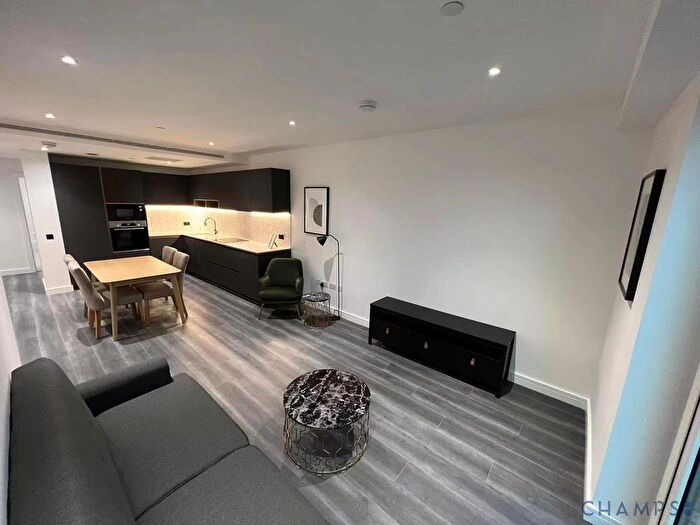 2 Bedroom Flat To Rent In Rothesay House, W6