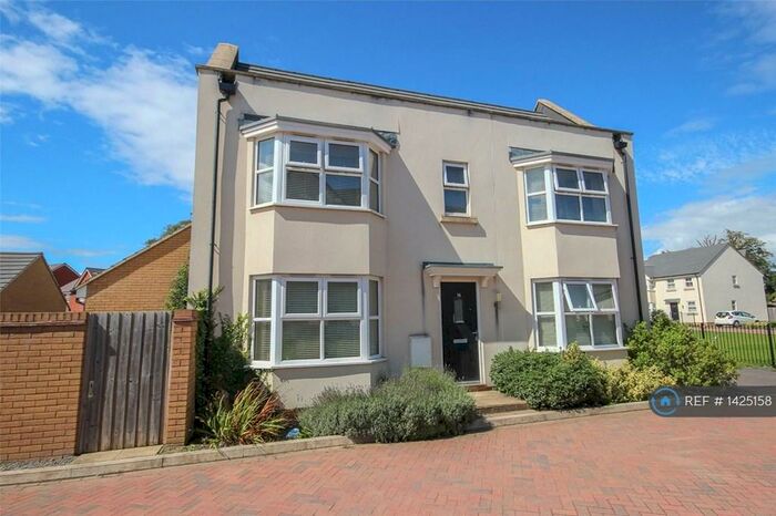 3 Bedroom Detached House To Rent In Pegwell Close, Patchway, Bristol, BS34