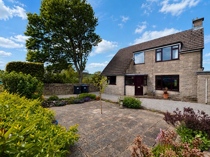3 Bedroom Detached House For Sale In Alport Lane, Youlgrave, DE45