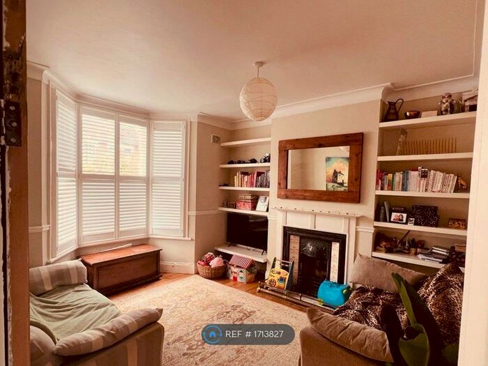 3 Bedroom Terraced House To Rent In Farley Road, London, SE6