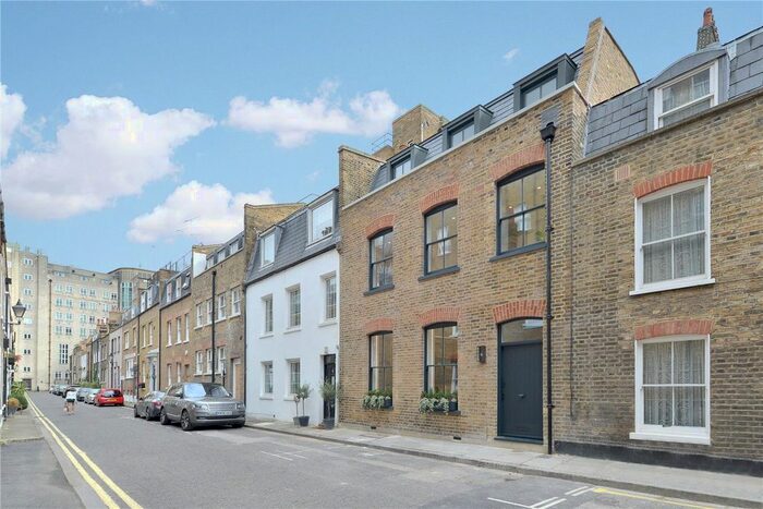 4 Bedroom Mews To Rent In Bingham Place, London, W1U