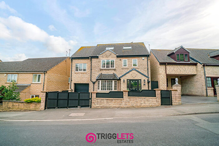 4 Bedroom Detached House For Sale In King Street, Hoyland, Barnsley, S74