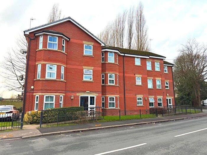 1 Bedroom Flat To Rent In Peel Green Road, Eccles, Manchester, M30