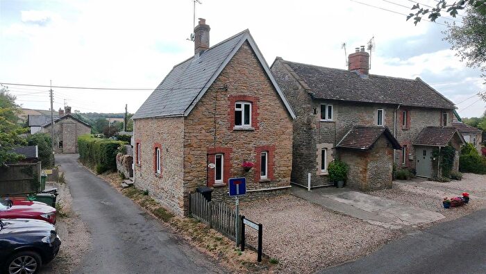 2 Bedroom Detached House For Sale In Weston Street, East Chinnock - Motivated Sellers, BA22