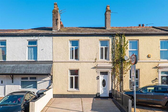 3 Bedroom Terraced House For Sale In Cowling Lane, Leyland, PR25