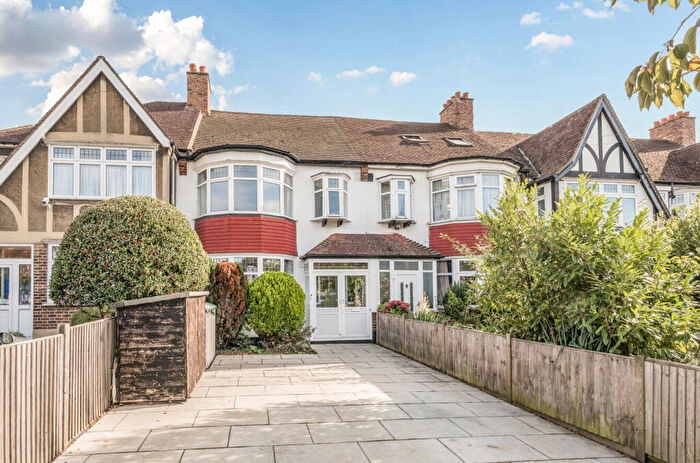 4 Bedroom Terraced House For Sale In Langley Way, West Wickham, Kent, BR4