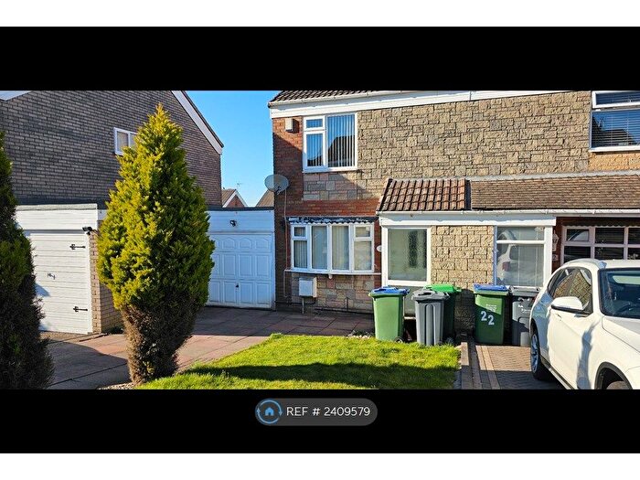 3 Bedroom Semi-Detached House To Rent In Penrice Drive, Oldbury, B69