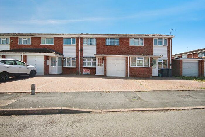 3 Bedroom Terraced House For Sale In Verdun Close, Whitnash, Leamington Spa, CV31