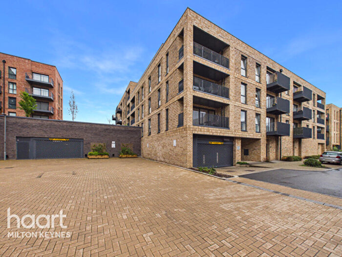 2 Bedroom Apartment For Sale In Canal Street, Campbell Park, MK9