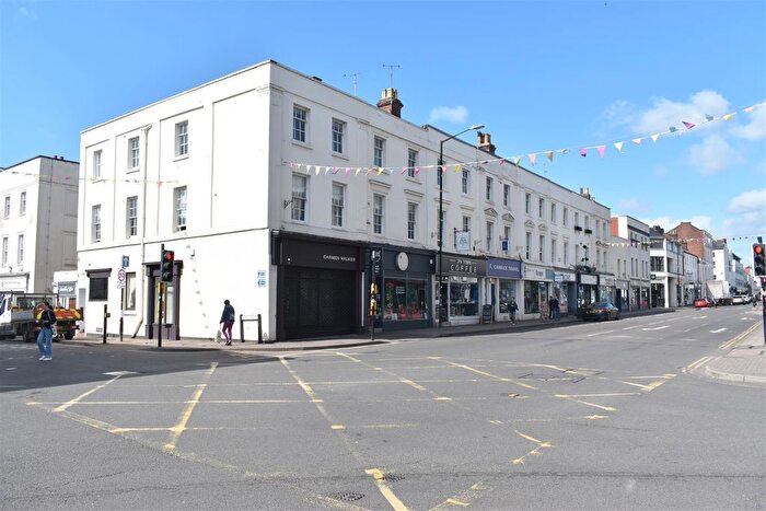 2 Bedroom Flat To Rent In Park Street, Leamington Spa, CV32