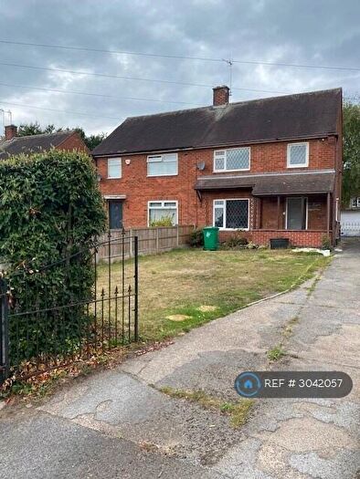 3 Bedroom Semi-Detached House To Rent In Wendling Gardens, Nottingham, NG5