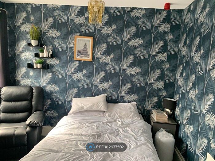 1 Bedroom Flat To Rent In Westmorland Avenue, Blackpool, FY1