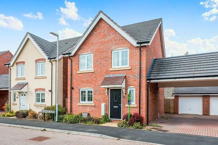 4 Bedroom Detached House To Rent In Cowslip Close, Catshill, Bromsgrove B61