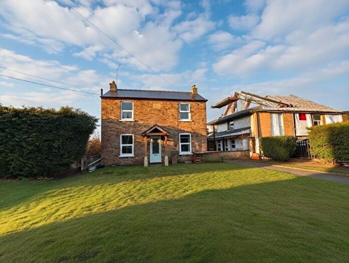 3 Bedroom Detached House For Sale In Holbeach Drove Gate, Fair View, Spalding, PE12