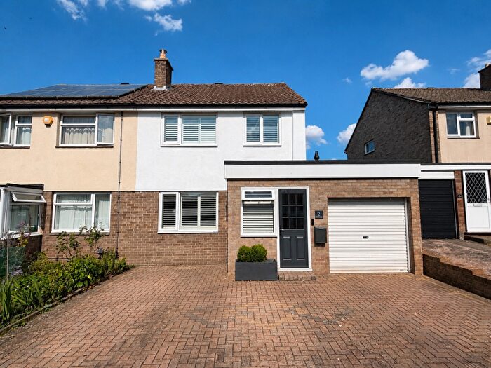 3 Bedroom Semi-Detached House For Sale In Downsway, Paulton, Bristol, BS39