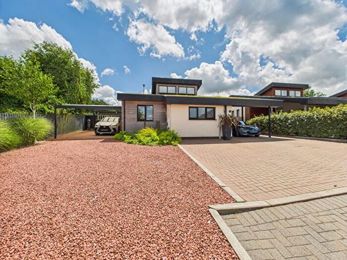 3 Bedroom Detached Bungalow For Sale In Beech Meadow, Chilsworthy, EX22