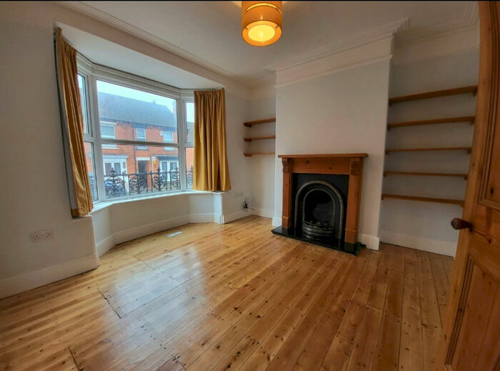 2 Bedroom House To Rent In Frederick Street, Lincoln, LN2