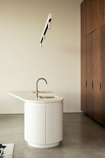 2 Bedroom Penthouse For Sale In Canary Wharf, London, E14