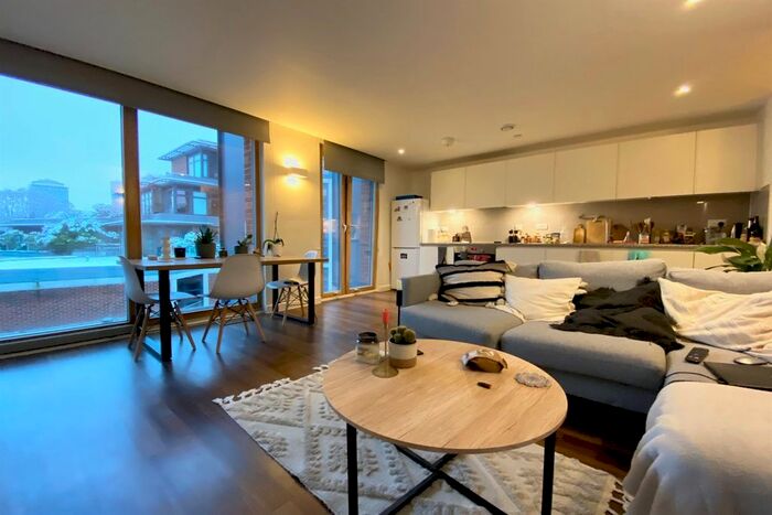 2 Bedroom Flat To Rent In One Church Sq, Vauxhall Bridge Rd, SW1V