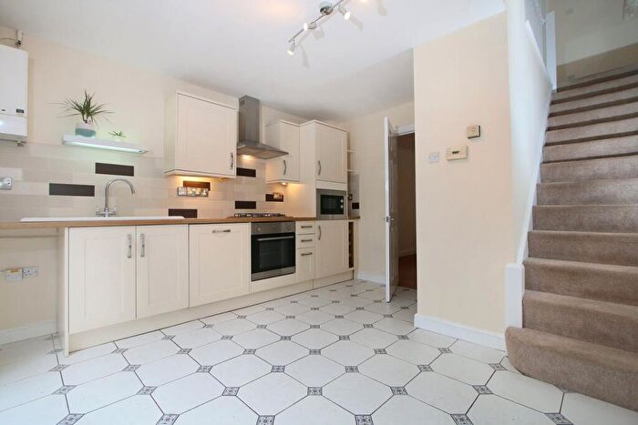 2 Bedroom End Of Terrace House To Rent In Marlborough Drive, Stourbridge, DY8