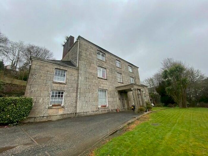 1 Bedroom House To Rent In St Austell, PL25