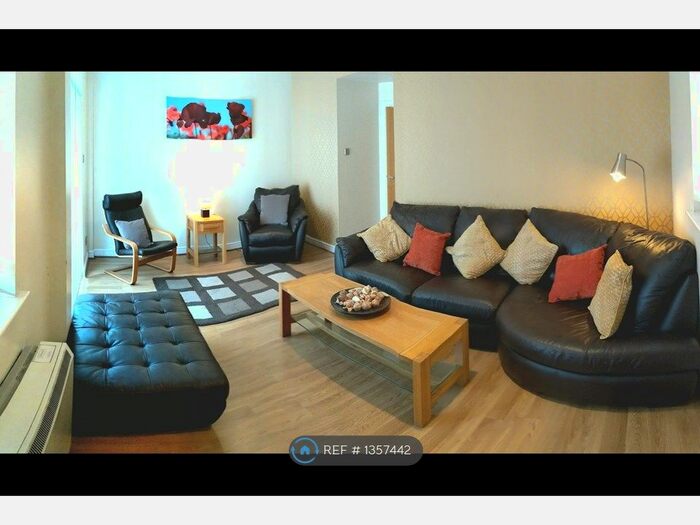 2 Bedroom Flat To Rent In Whitworth Street West, Manchester, M1