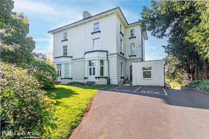 2 Bedroom Flat For Sale In Inchbrook House, - Worcester Road, WR14