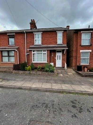 3 Bedroom House To Rent In Hill House Road, Ipswich, Suffolk, IP3