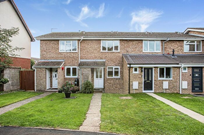 2 Bedroom Terraced House For Sale In Marston Road, Thame, Oxfordshire, OX9